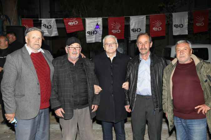 Başkan Deveciler Hacıahmet ve Yunus mahallelerindeki hemşehrileriyle bir araya geldi