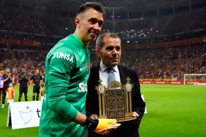 Fernando Muslera, 5. kez ’dalya’ dedi