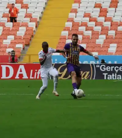 Şampiyona çelme... Adanaspor: 1 Eyüpspor: 0