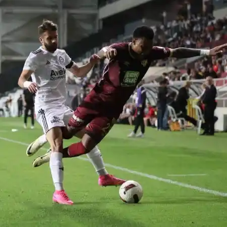 Bandırma gol oldu yağdı.. Altay: 0 - Bandırmaspor: 6