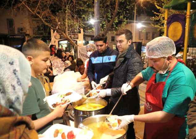 Bodrum'da 38 Yıllık Sahur Geleneği Devam Ediyor