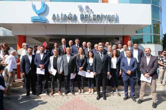 Aliağa Belediye Başkanı Serkan Acar Mazbatasını Aldı