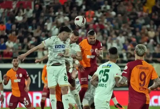 Cimbom Alanya'dan lider döndü.. Alanyaspor: 0 Galatasaray: 4 