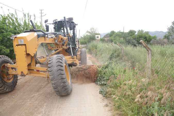 Başkan Yetişkin Kardeşköy Mahalle sakinlerinin talebini yerine getirdi