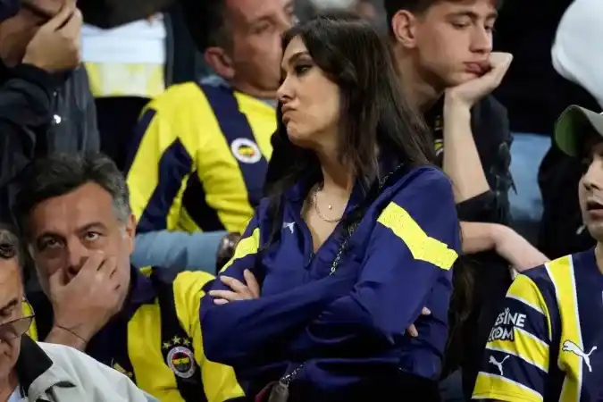 Fenerbahçe son çeyrekte havlu attı