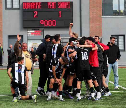 Burhaniye Belediyespor U-18 takımı Türkiye Şampiyonası'na hazır