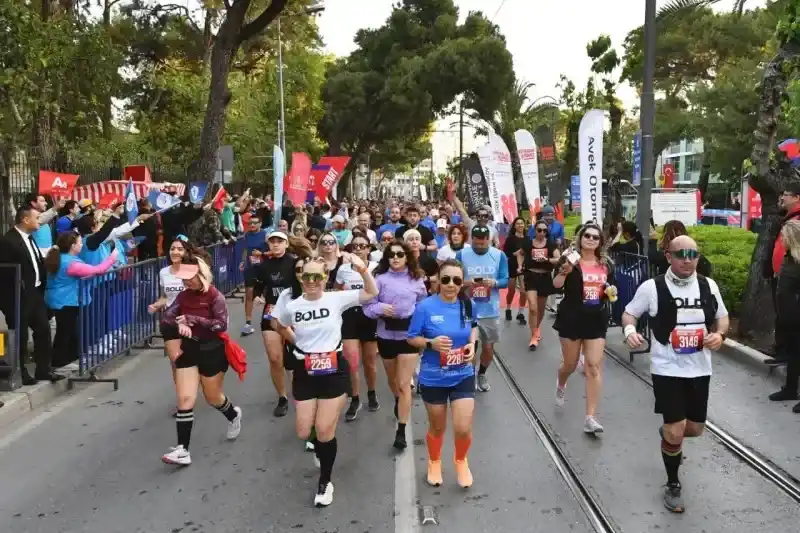 Türkiye’nin en hızlı maratonunda kazananlar belli oldu