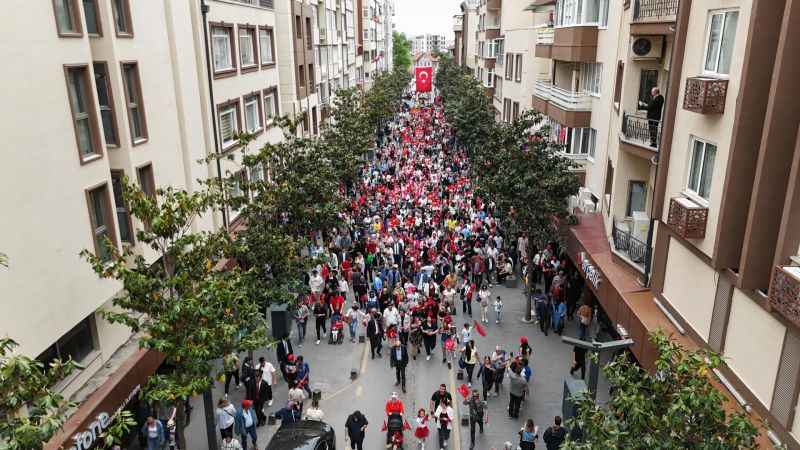 Kuvayı Millîye Şehri Balıkesir, yıllar sonra 23 Nisan’ı büyük coşkuyla kutladı