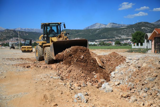 Otogar Yolunda İkinci Etap Çalışmaları Devam Ediyor