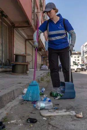 İzmir'de her gün 850 işçi 2 bin kilometrelik güzergahı temizliyor