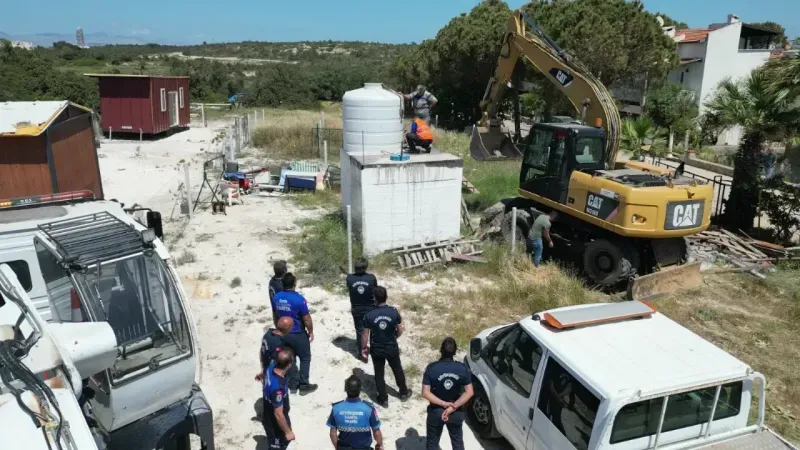 İzmir Büyükşehir Belediyesi kaçak yapılaşmaya izin vermiyor