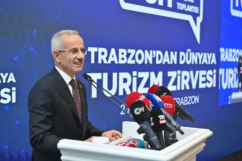 Bakan Uraloğlu müjdeyi verdi.. Abu Dabi - Trabzon direkt uçuşları başlıyor