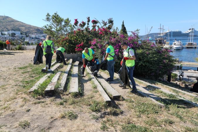 Bodrum Belediyesi'nden temizlik seferberliği.. 27 ton atık toplandı