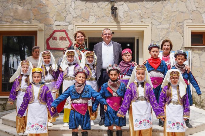 Ayvalık’ta Anneler Günü etkinlikleri dopdolu geçti