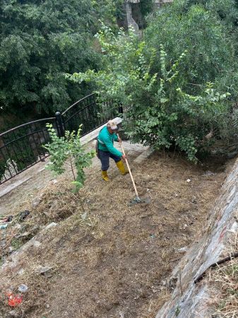 Efeler'de Tabakhane Deresi çevresi daha sağlıklı bir görünüme kavuşuyor