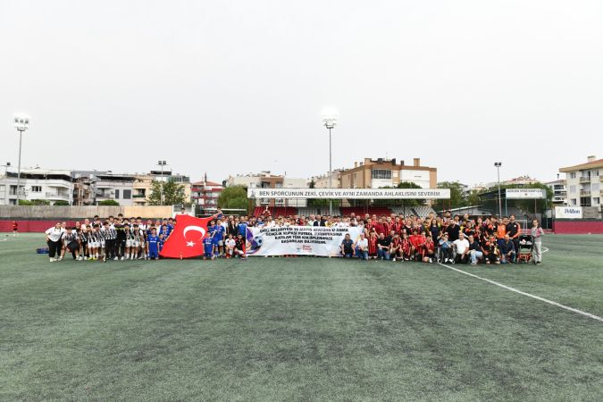 Çiğli’de “19 Mayıs Futbol Turnuvası'nda” kazanan dostluk oldu