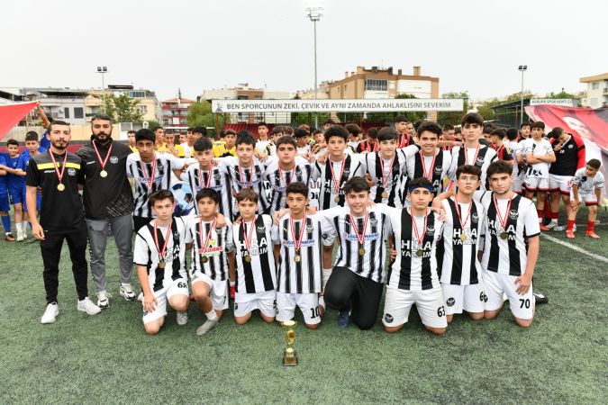 Çiğli’de “19 Mayıs Futbol Turnuvası'nda” kazanan dostluk oldu