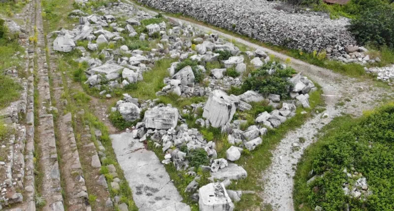 Kyzikos’taki 15 bin kişilik antik tiyatro Erdek turizmine kazandırılacak