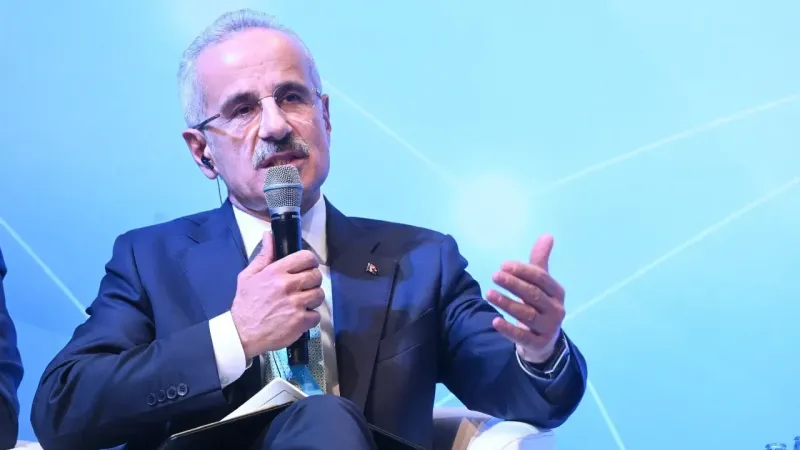 Bakan Uraloğlu: “Bütün Avrupa'ya ulaşabilecek bir Kalkınma Yolu Koridoru üzerinde çalışıyoruz”