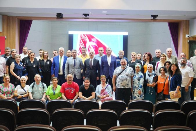 Ayvalık esnafıyla yaz sezonu öncesi değerlendirme toplantısı