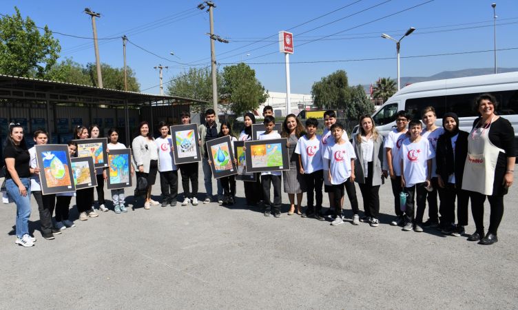 Bornova’da atıklar dönüşüyor çevre bilinci yükseliyor