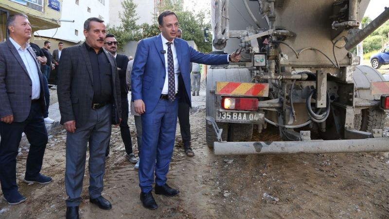 Bornova'nın merkezine beton yol