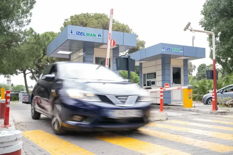 İzmir'de otoparklarda yeni dönem başladı.. Otoparklarda “Plaka Tanıma Sistemi” ugulanıyor