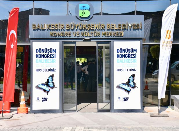 Başkan Akın, şehrin geleceğini Balıkesirlilerle belirliyor