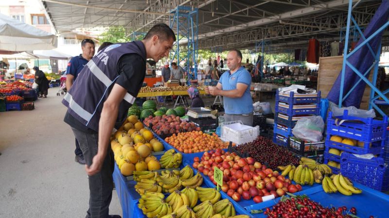 Edremit Belediyesi Zabıta Müdürlüğü denetimlerini aralıksız sürdürüyor