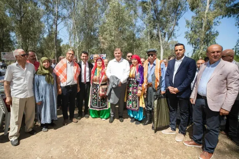 CHP Lideri Özgür Özel'den Başkan Tugay'a övgü