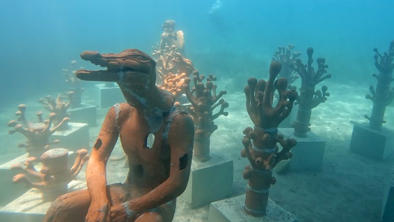 Bodrum'da Blue Exile Art Project Sualtı Parkı açıldı