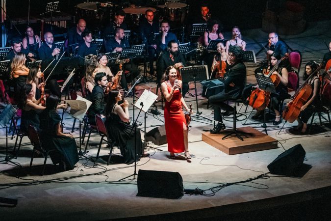 Büyükşehir Orkestrası ve Esther Abrami’den Muhteşem Konser