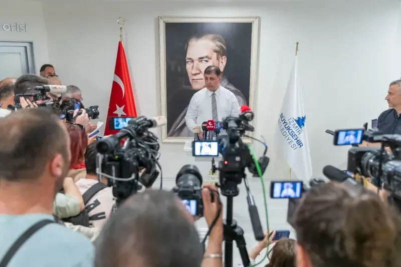 Başkan Tugay; “Bu bir tasarruf tedbiri değil, yasaya uyma zorunluluğu”