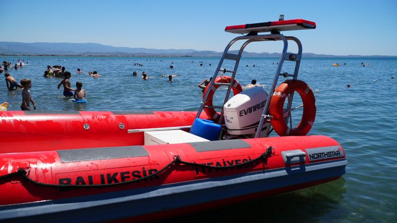 Balıkesir Büyükşehir’in plajlarına tatilcilerden tam not