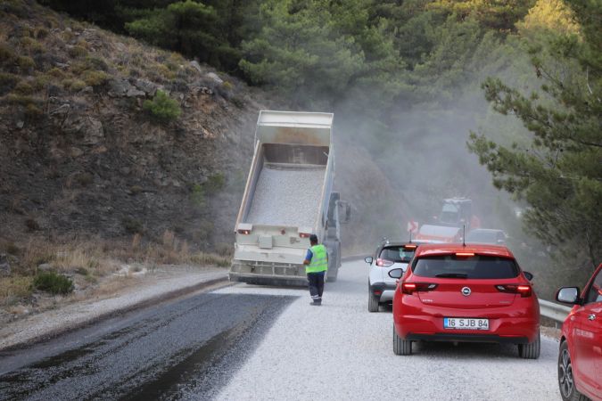 Muğla Büyükşehir 9 İlçede 137 Km Yol Çalışması Yapacak