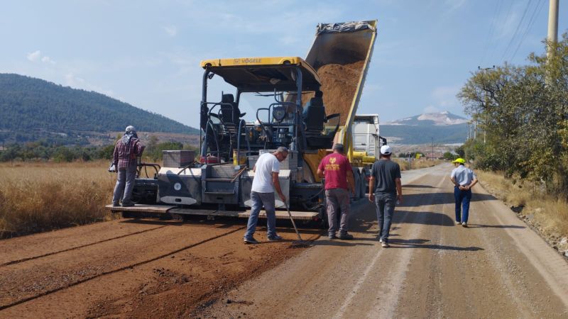 Muğla Büyükşehir 9 İlçede 137 Km Yol Çalışması Yapacak