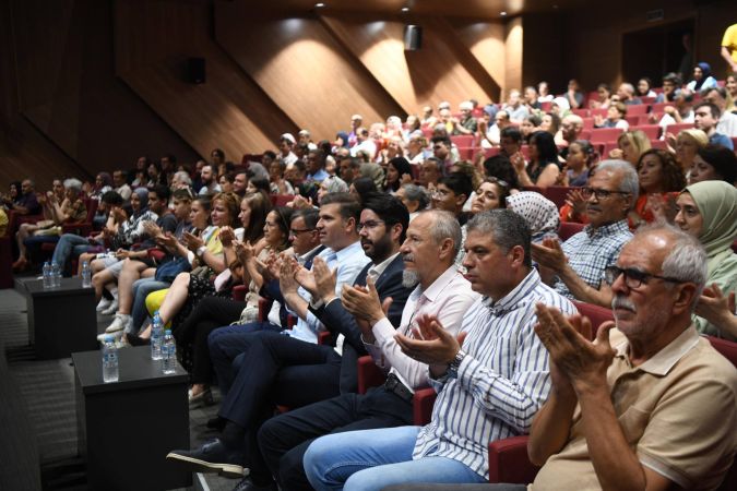 Altıeylül Alaturka Türk Müziği Topluluğu hafta sonu kulakların pasını sildi!