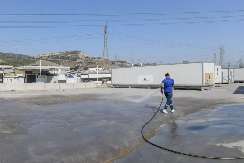 İzmir’de halk sağlığı için yoğun mesai