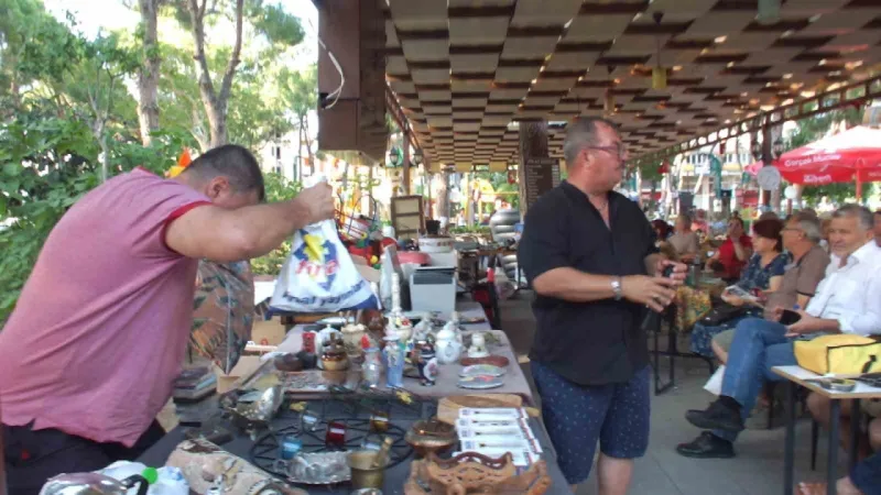 Balıkesir’de ikinci el mezadına yoğuna ilgi