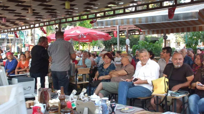 Balıkesir’de ikinci el mezadına yoğuna ilgi