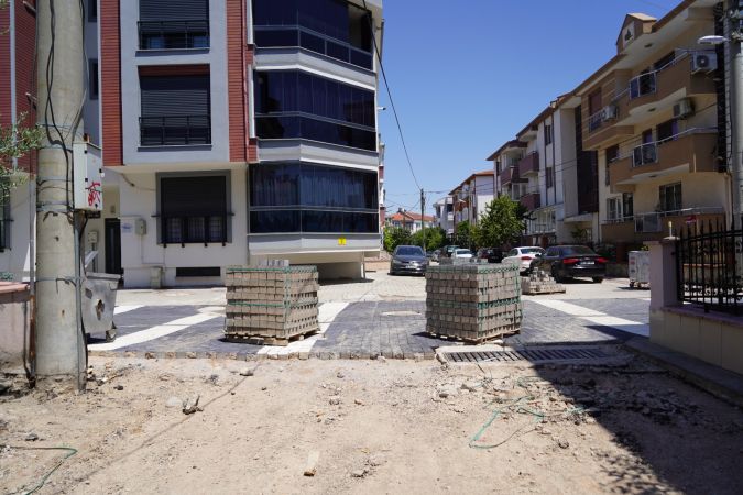 Mahalle sakinleri istedi, Başkan Şehirli yaptı