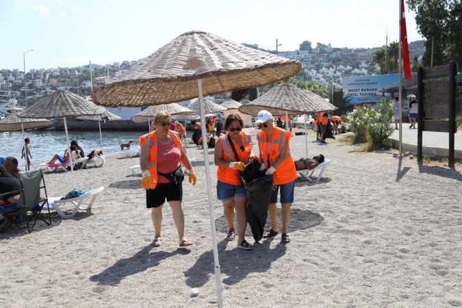 Bodrum Gündoğan’da deniz dibi temizliği