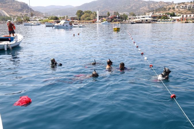 Bodrum Gündoğan’da deniz dibi temizliği