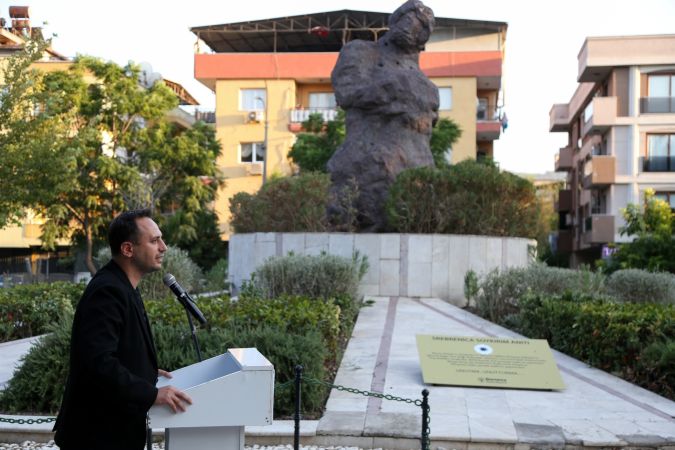 Bornova’da duygu dolu Srebrenica anması