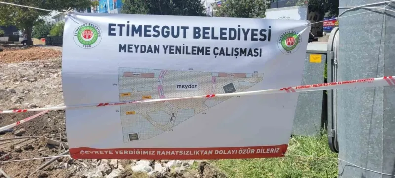 CHP'li Belediyenin ilk işi 16 Türk Devleti'nin bulunduğu bayrağı kaldırmak oldu