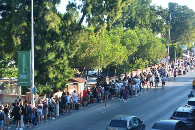 Yunanistan’ın Midilli Adası'na 15 Temmuz akını