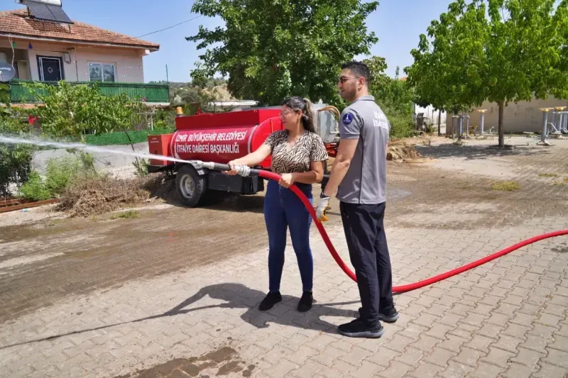 İzmir’in köyleri itfaiye üssü oluyor