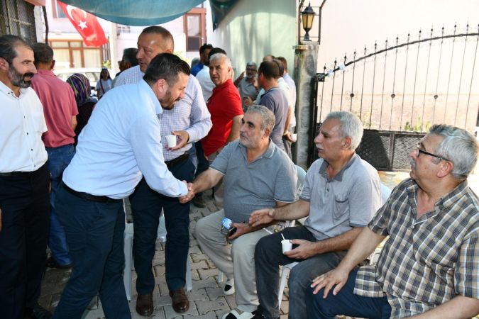 Belgin Uygur ve Mehmet Aydemir'den Sındırgı çıkarması