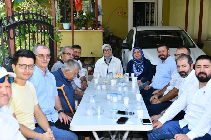 Belgin Uygur ve Mehmet Aydemir'den Sındırgı çıkarması