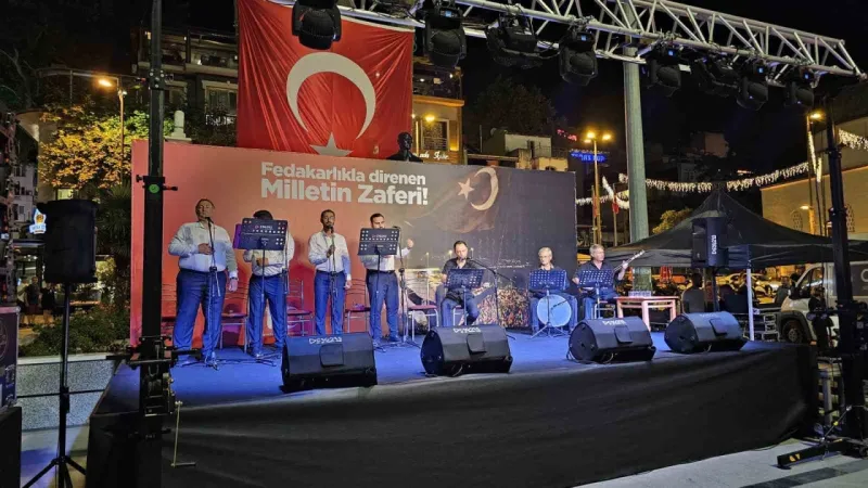 Bandırma’da coşkulu 15 Temmuz programı